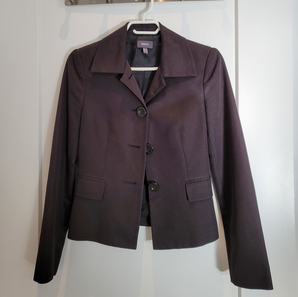 Suit set